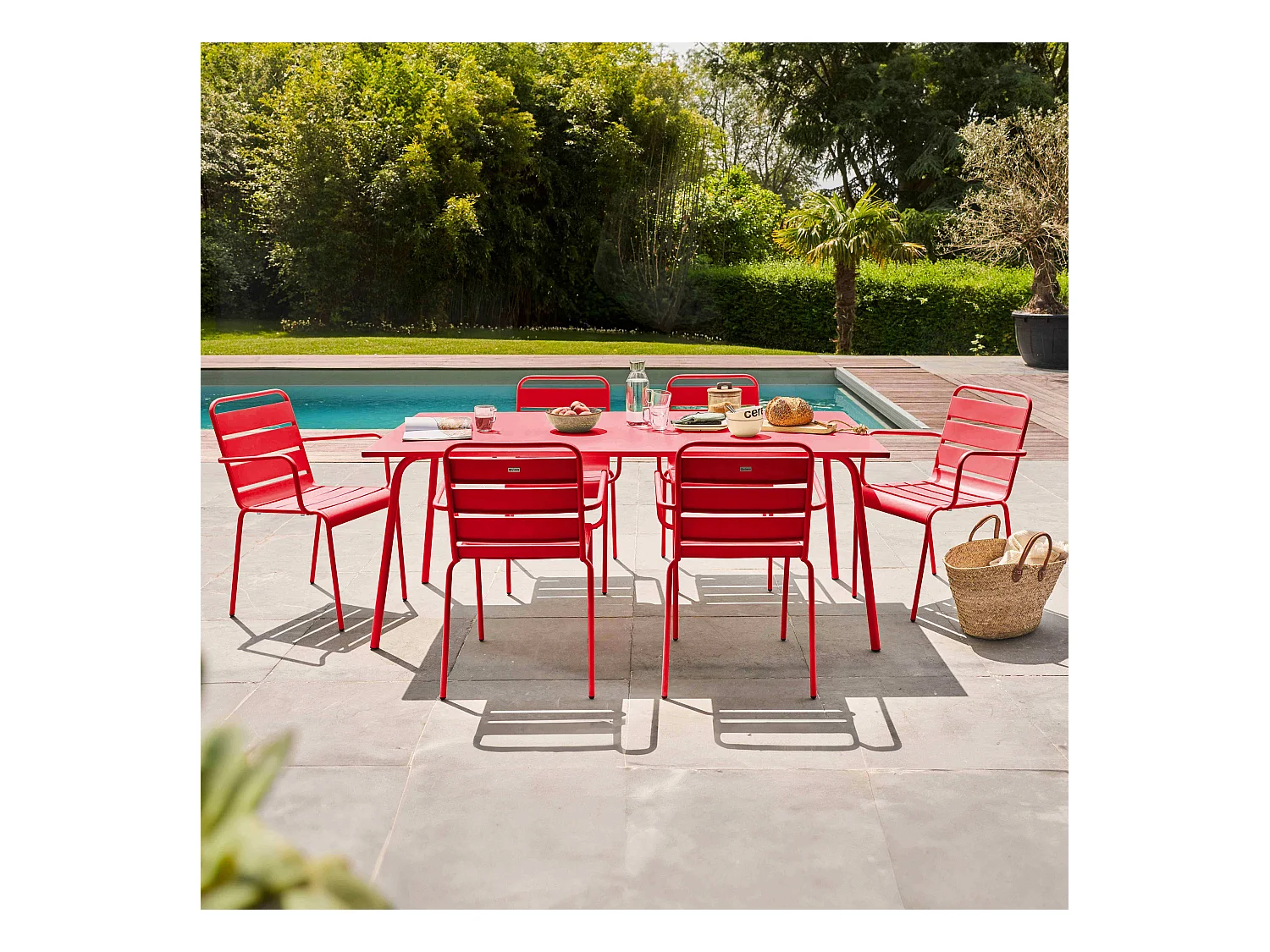 Ensemble table de jardin et 6 fauteuils en métal rouge - Palavas