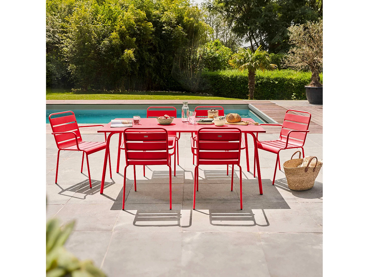 Ensemble table de jardin et 6 fauteuils en métal rouge - Palavas