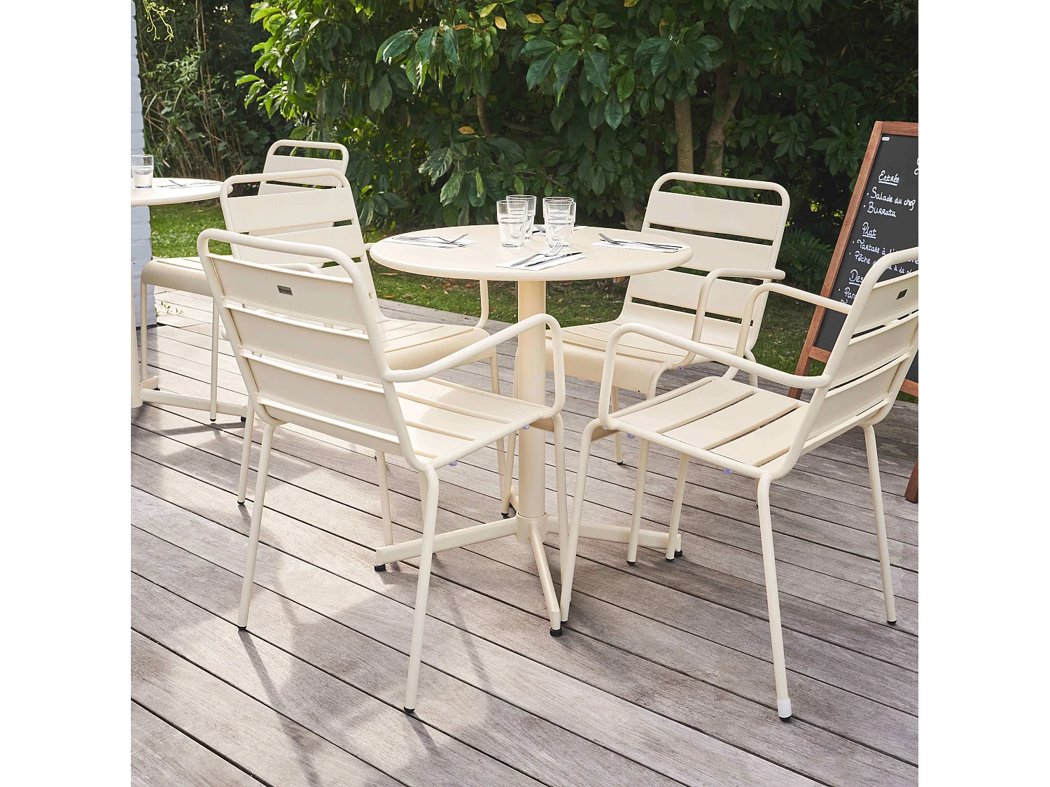 Ensemble table de jardin et 4 fauteuils métal ivoire - Palavas