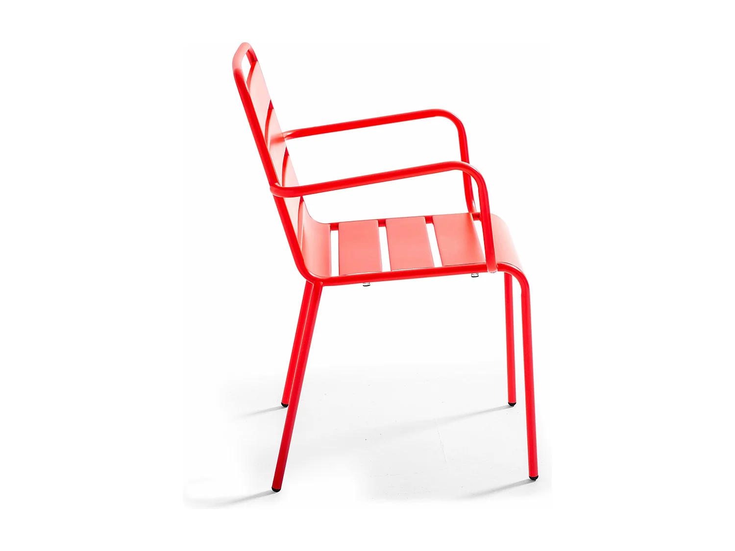 Ensemble table de jardin et 4 fauteuils en métal rouge - Palavas