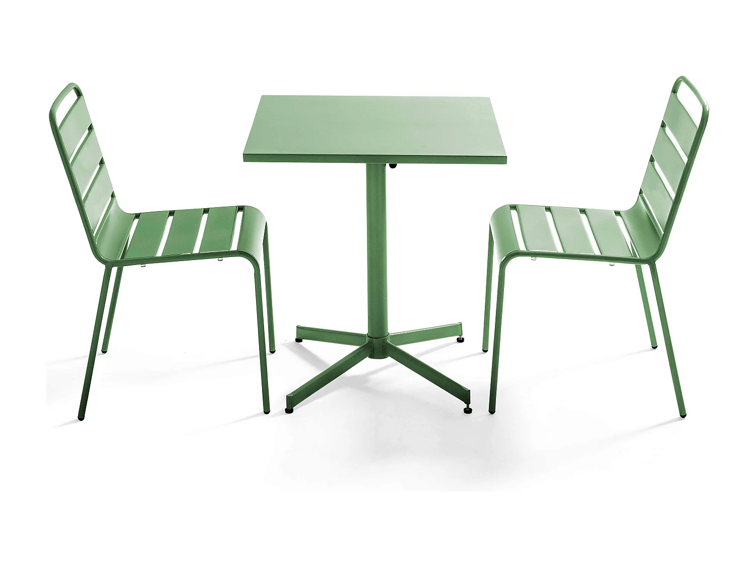 Set van een vierkante tuin tafel en 2 groene cactus stoelen