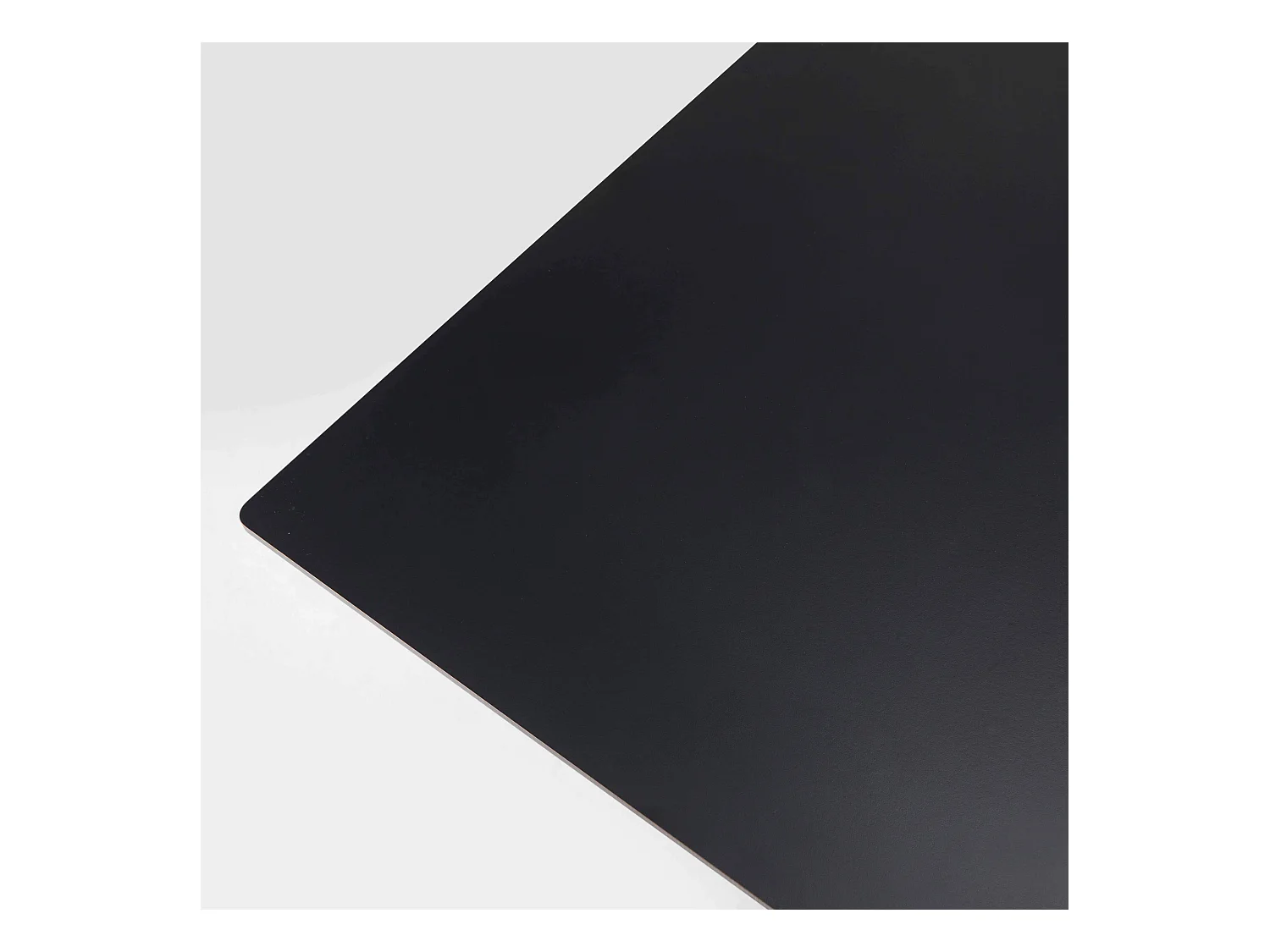 Set van een zwarte gelamineerde tuinset en 4 grijze fauteuils