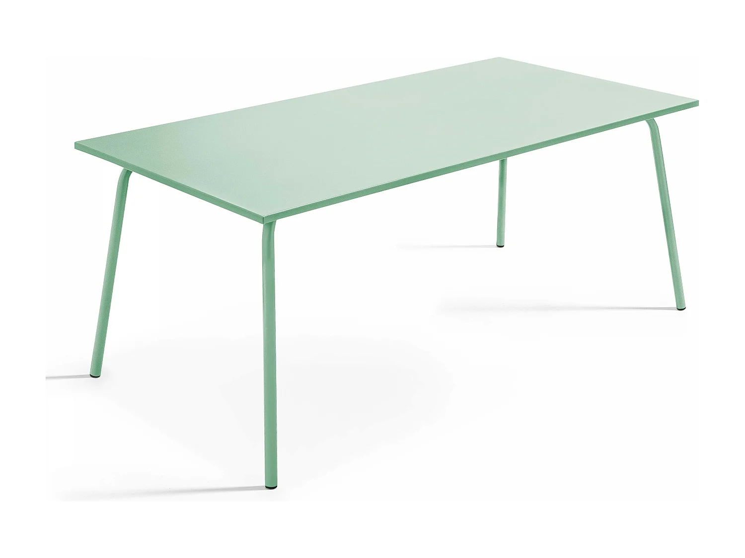 Tuinset met tafel en 6 groene salie stoelen