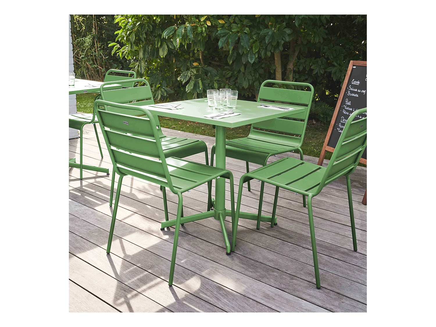Ensemble table de jardin carrée et 4 chaises vert cactus - Palavas