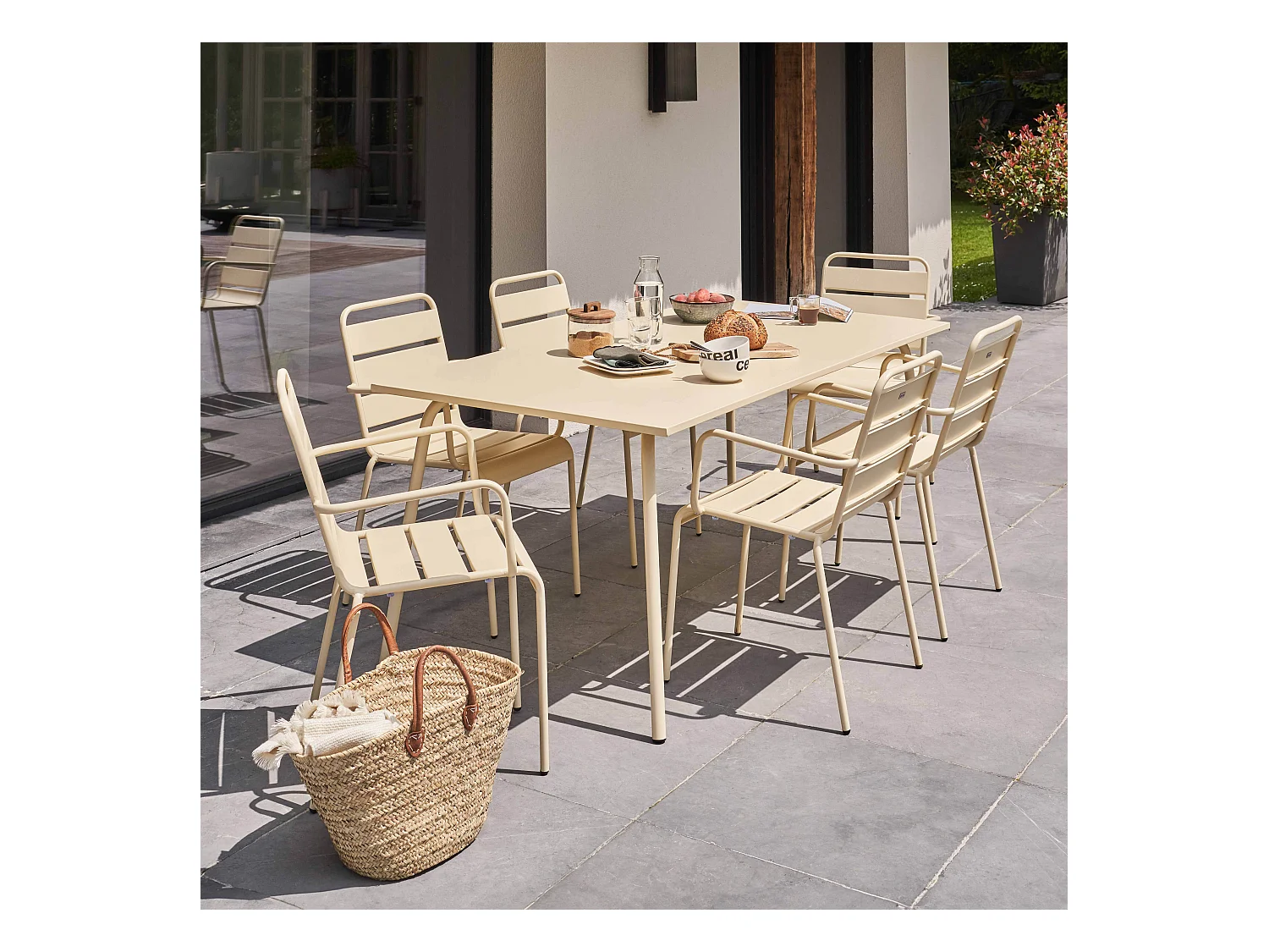 Ensemble table de jardin et 6 fauteuils en métal ivoire - Palavas