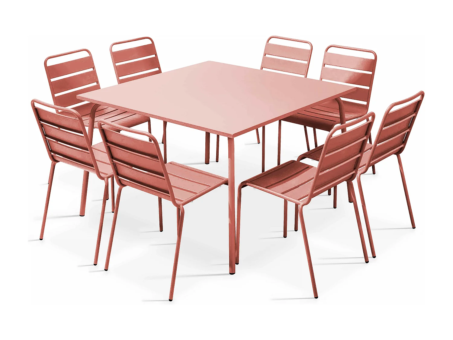 Tuinset met tafel en 8 kleistoelen