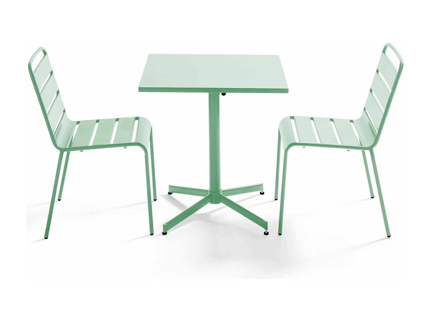 Set van een vierkante tuin tafel en 2 stoelen in salie groen