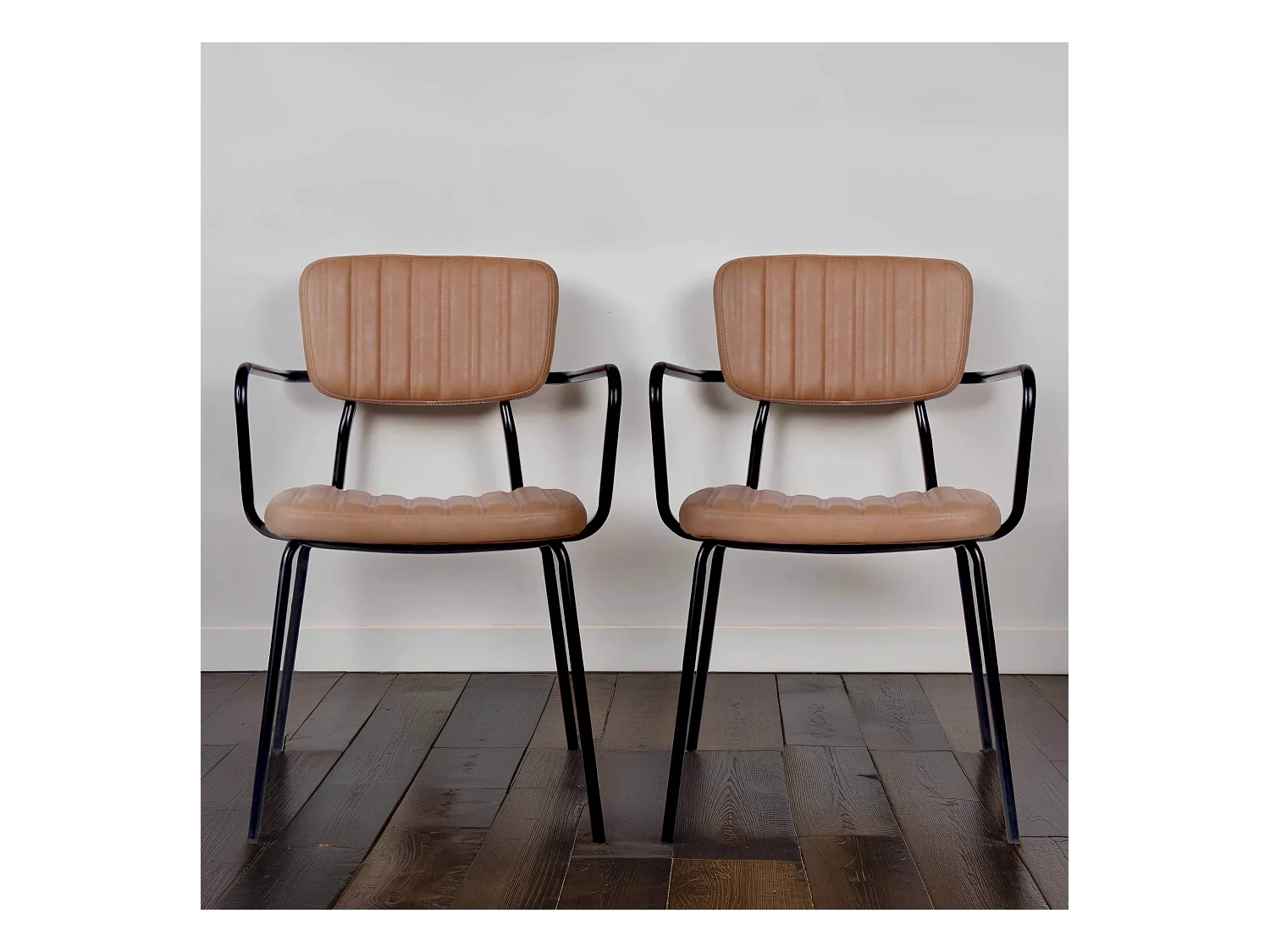 Lot de 2 chaises avec accoudoirs en textile enduit marron clair