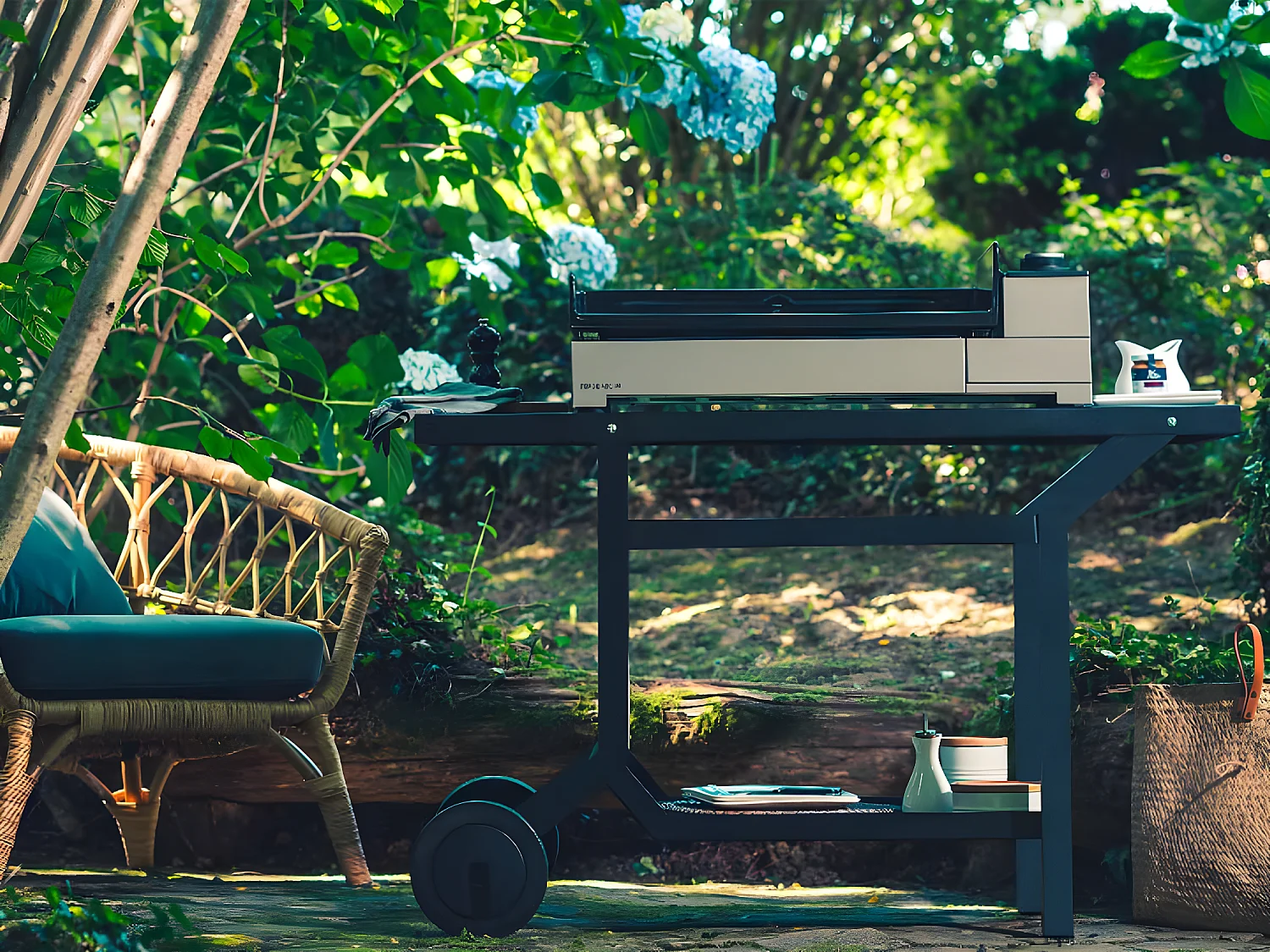 Table pour plancha roulante en acier noir - FORGE ADOUR