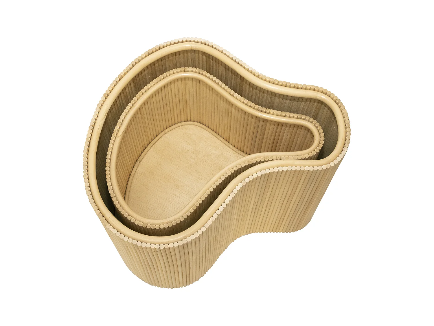 Conjunto de 2 mesas de apoio orgânicas com espaço de arrumação rotim C52 x L40 x A45 cm e C43,5 x L30 x A33,5 cm natural claro - MARSA