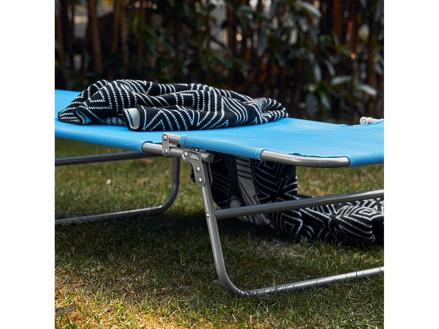 SoBuy Lettino Prendisole Pieghevole Cuscino e tettuccio Regolabile 4 Angoli di reclinazione con Organizer Blu OGS48-B