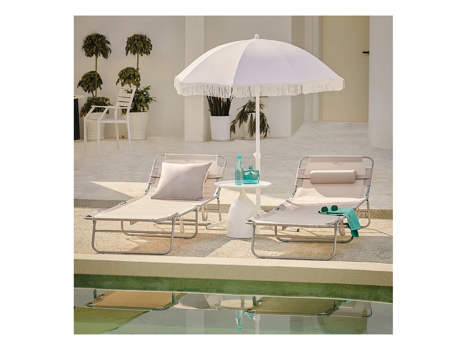 SoBuy Chaise Longue Pliable et Réglable, Transat de Jardin avec Appui-Tête et Pochette, Bain de Soleil, Charge 120 kg, Beige, OGS35-MIx2