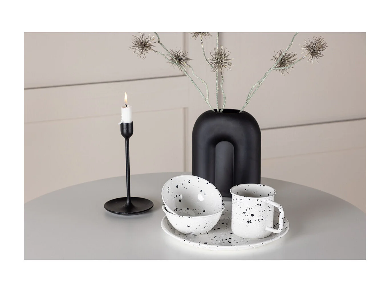 Hamden Esstisch Ø80cm weiß.