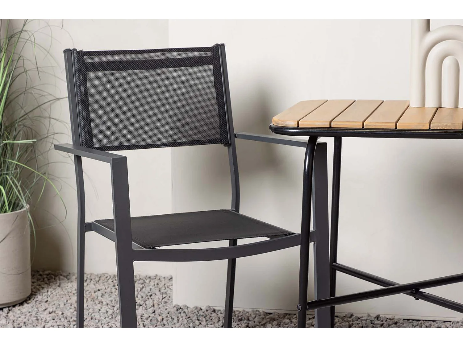 Holmbeck Gartenset Tisch, 2 Stühle  natur,schwarz.