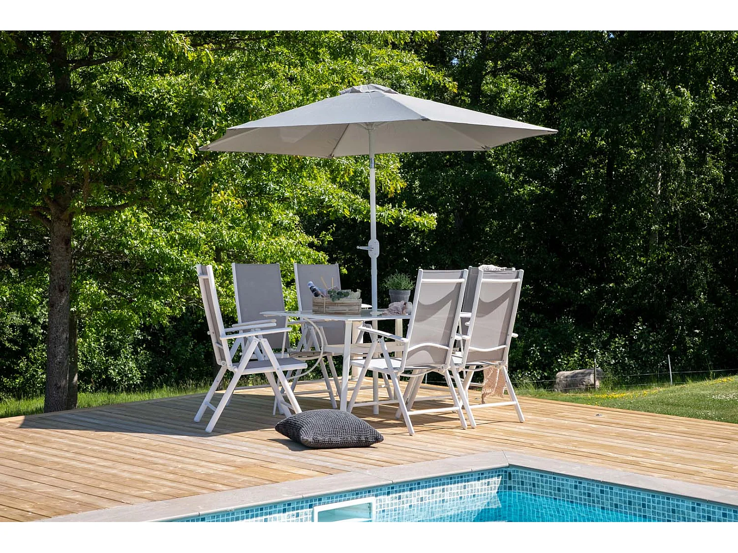 Brekki set de jardin table 90x150cm blanc, 6 chaises blanc.