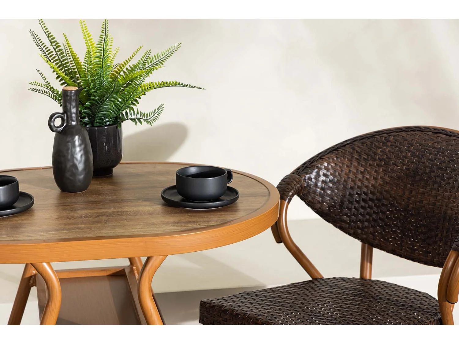 Abrantes set de jardin table, 2 chaises marron.