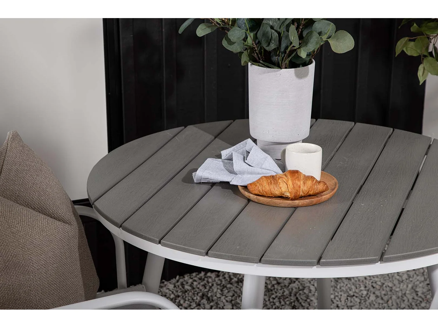 Break set de jardin table Ø90cm gris, 2 chaises Santorini blanc.