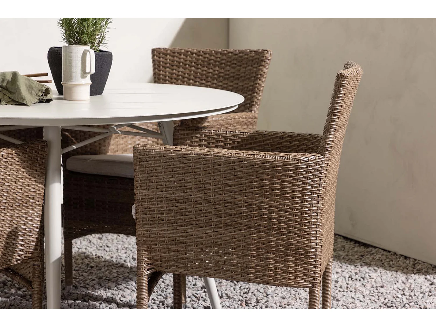 Lina Gartenset Tisch Ø120cm beige, 4 Stühle Malina natur.