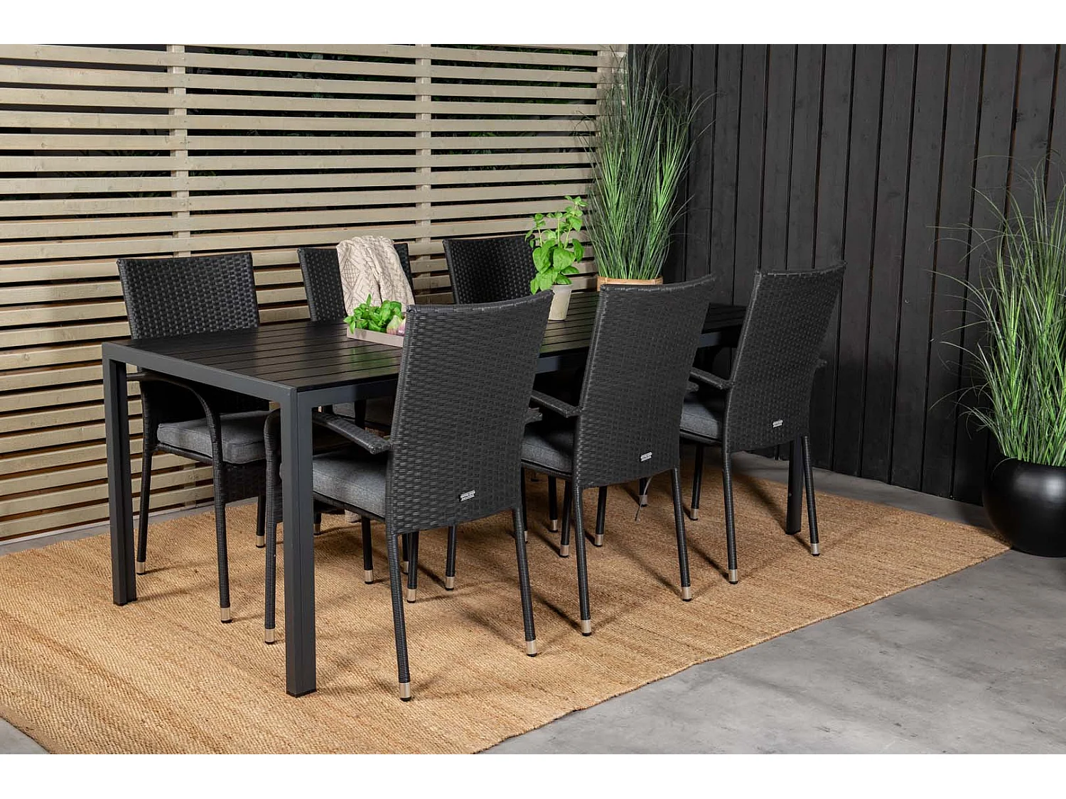 Break tuinmeubelset tafel 90x205cm zwart, 6 stoelen Anna zwart.