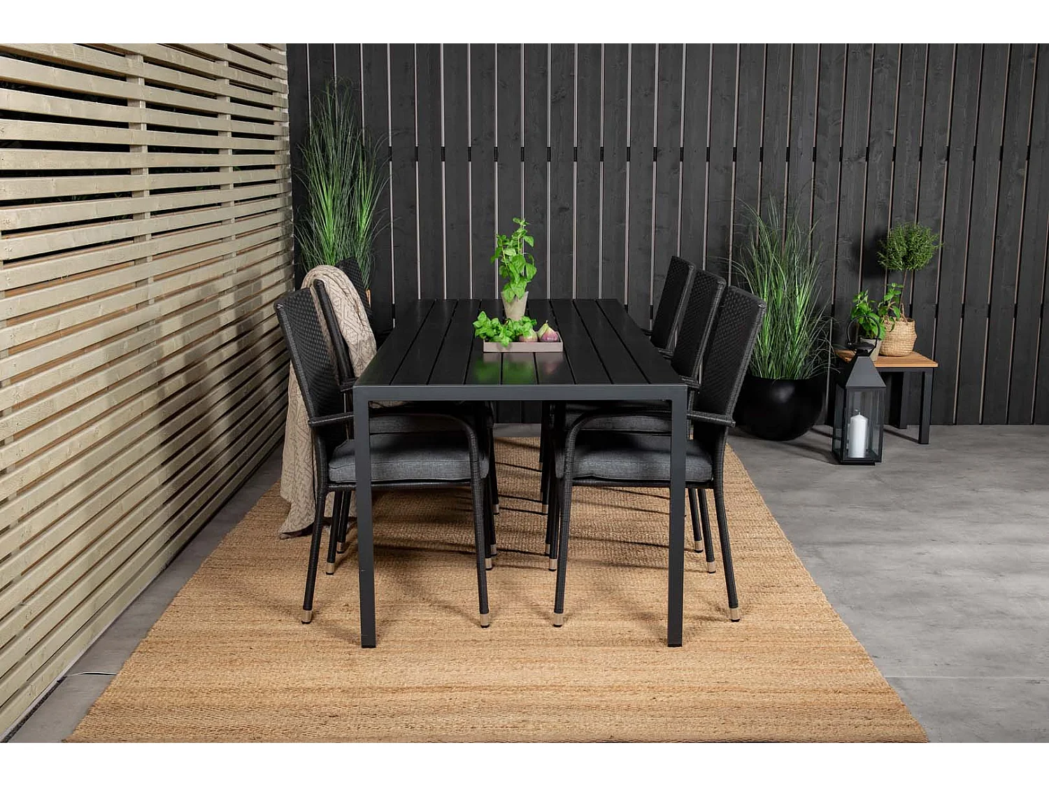 Break tuinmeubelset tafel 90x205cm zwart, 6 stoelen Anna zwart.