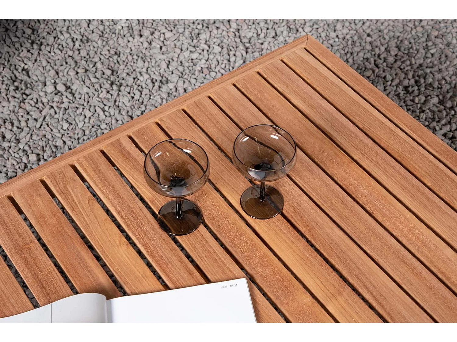 Amlan tuintafel 70x110cm naturel.