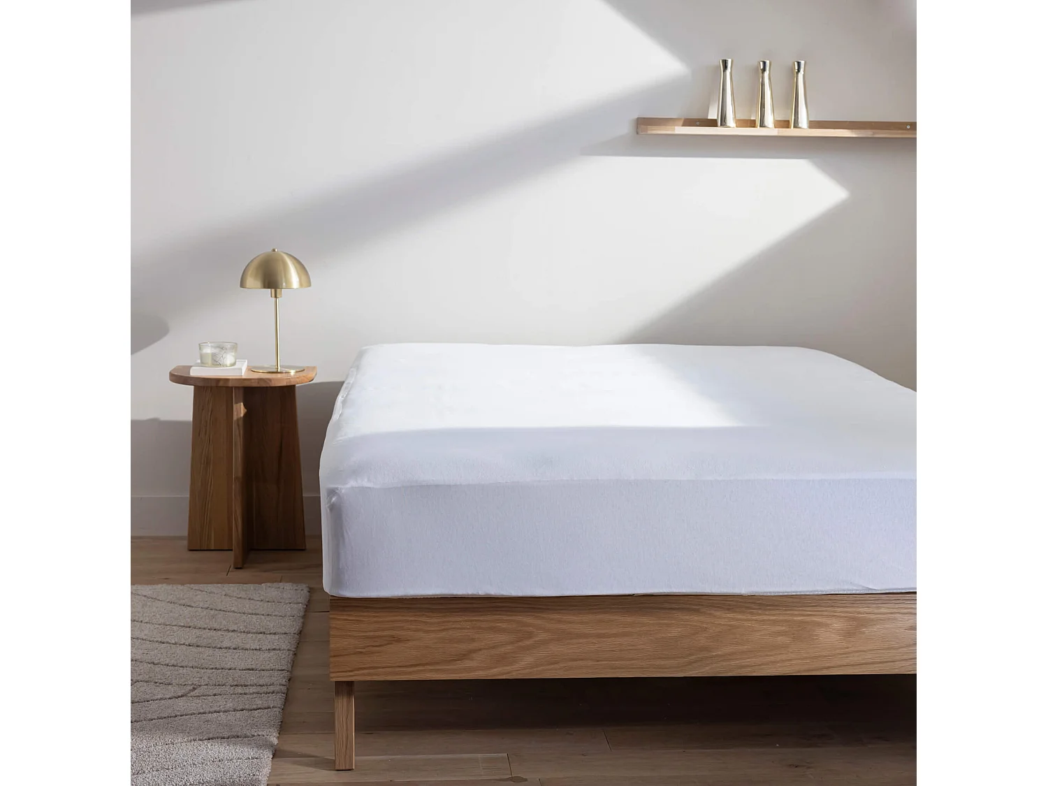 Protège matelas 100% coton bio molleton imperméable bonnet 27 cm à 30 cm - SOMEO 140x190 - LUNE