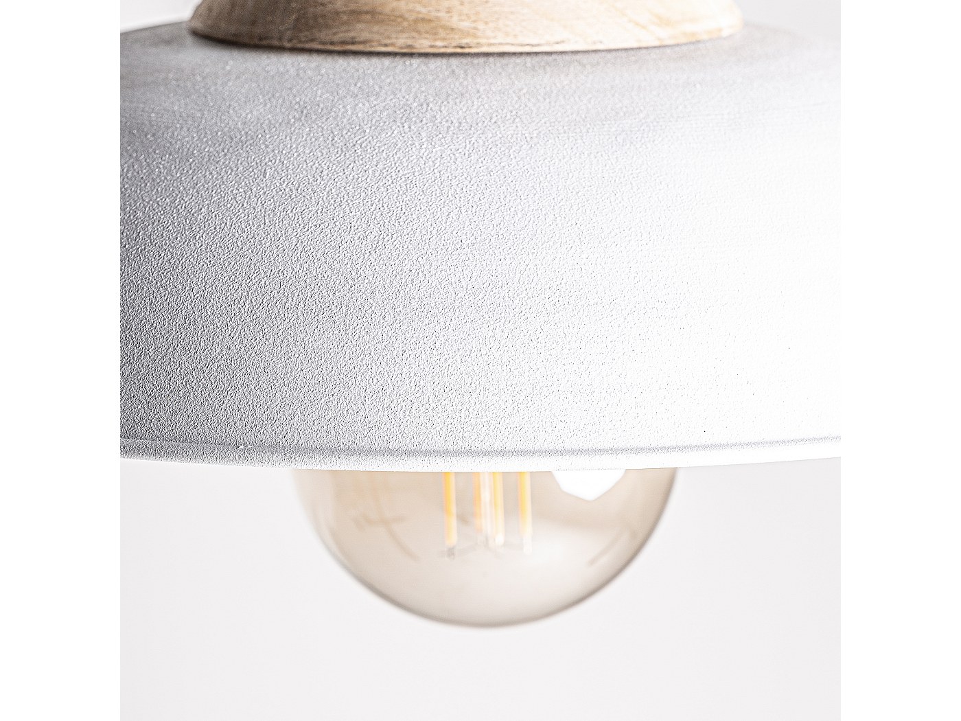 Acclaim Lighting Le Plafonnier 2- Lumière Encastré Avec Une Teinte En Verre Opale Et Une Base En Nickel Satine
