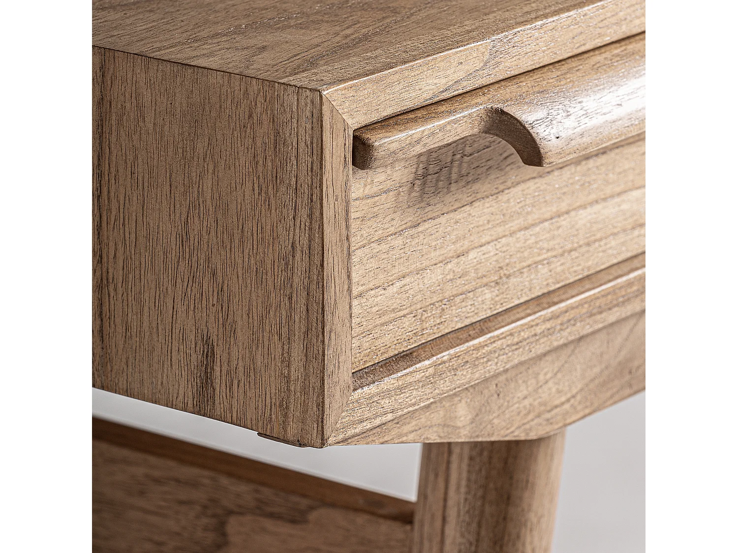 Escritorio de madera mindi en color marrón de 120x53x78cm