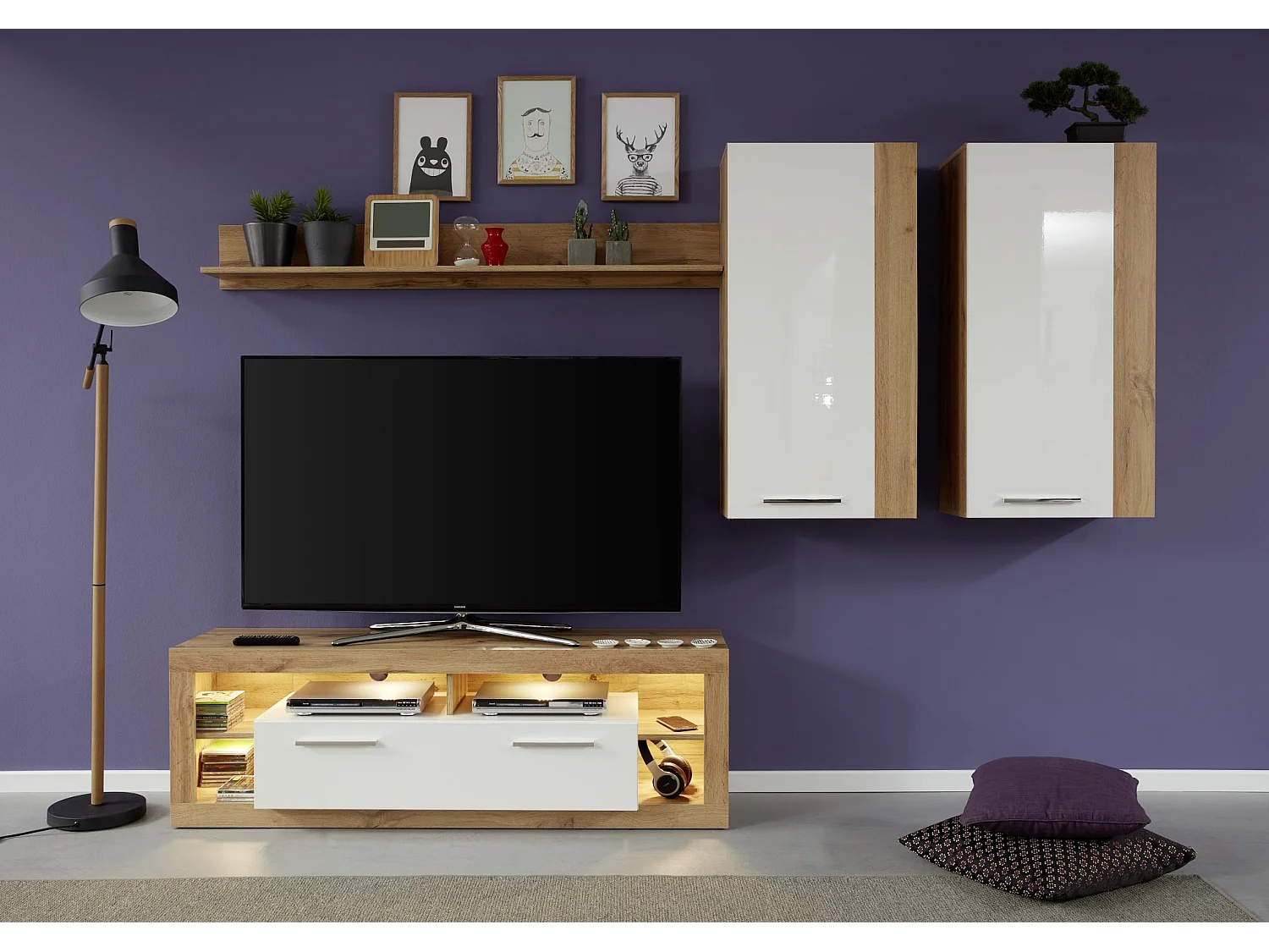 Banc TV lumineux chêne Wotan et blanc brillant Roska 200cm