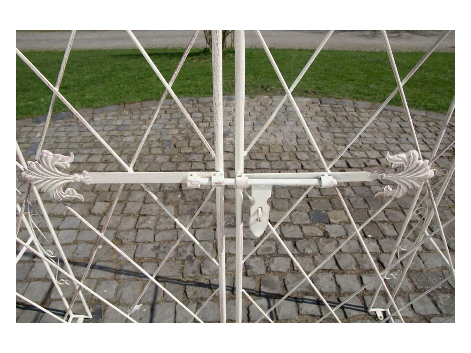 Rozenboog - Metalen & Metaal - antiek/creme - Melissa