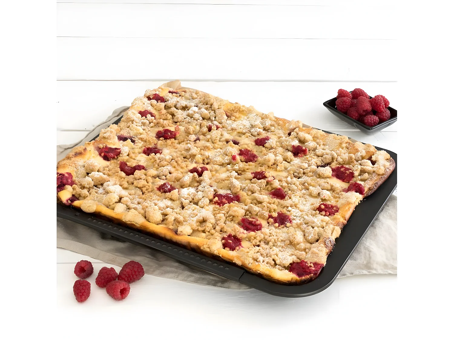 Plaque de four extensible de 35-52 x 32 cm et 7 emporte-pièces de Noël en inox Zenker Noël