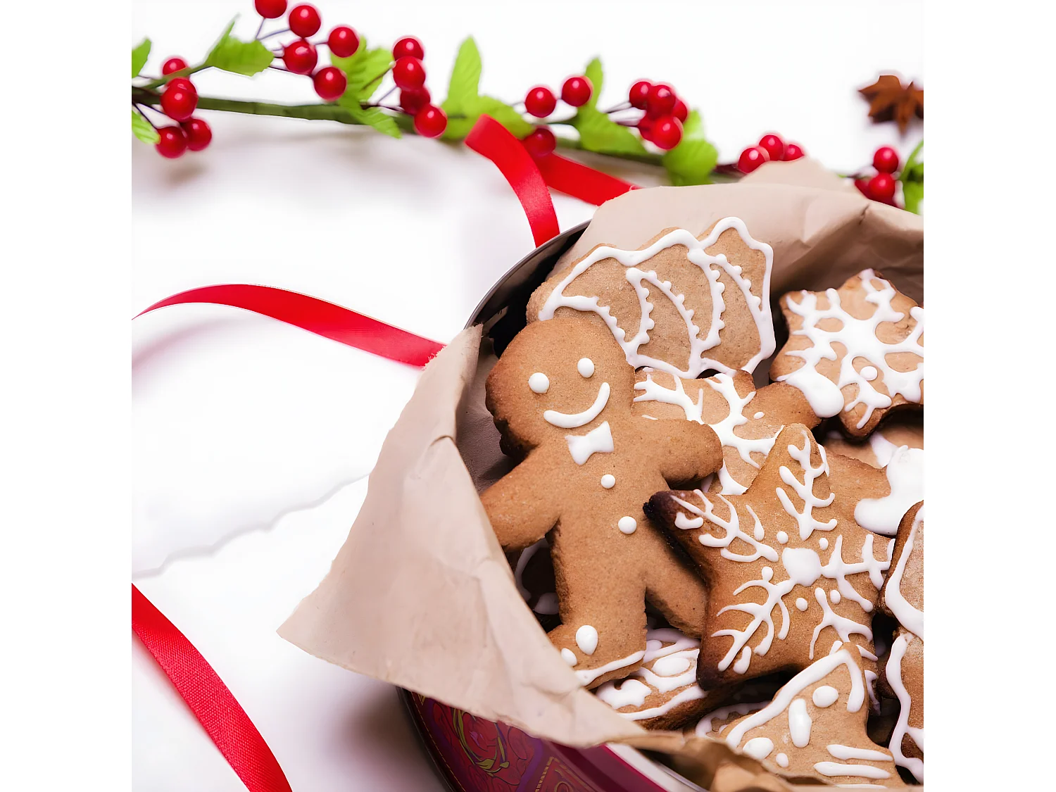 Plaque de four extensible de 35-52 x 32 cm et 7 emporte-pièces de Noël en inox Zenker Noël