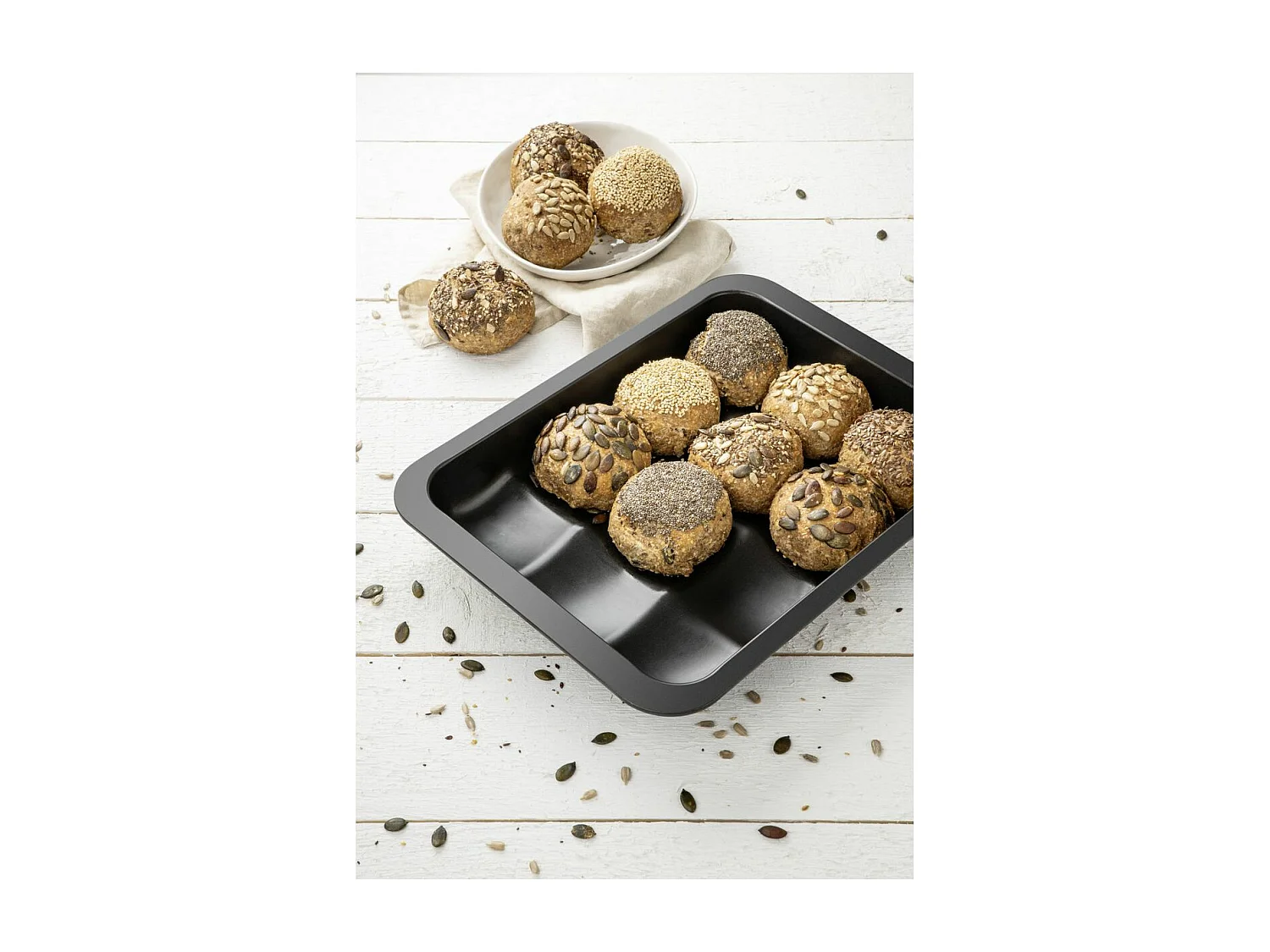 Moule 12 mini pains ou brioches 36 x 27 cm Zenker Black Metallic