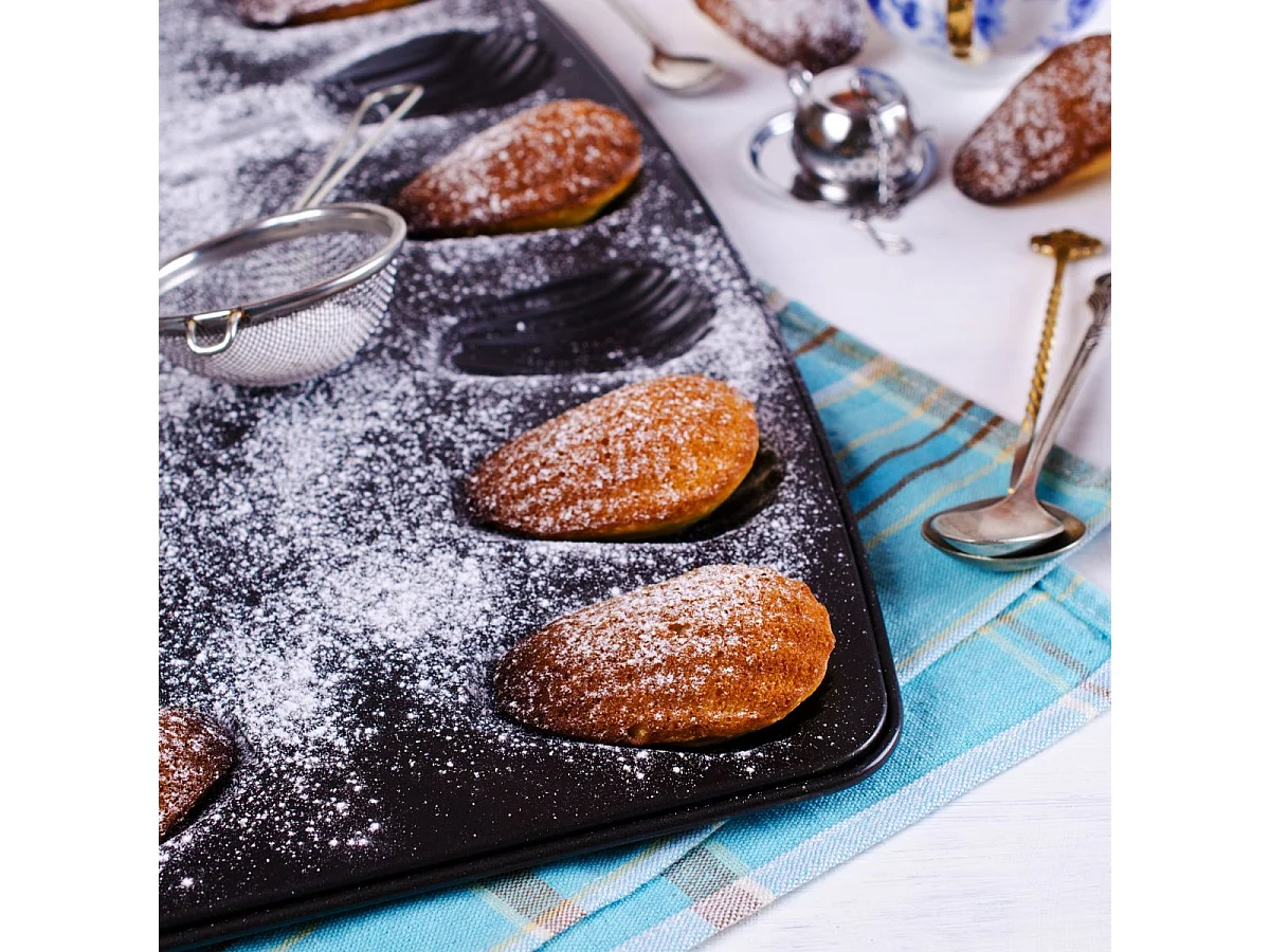Lot de 2 moules à madeleines 12 empreintes Zenker Spécial Countries