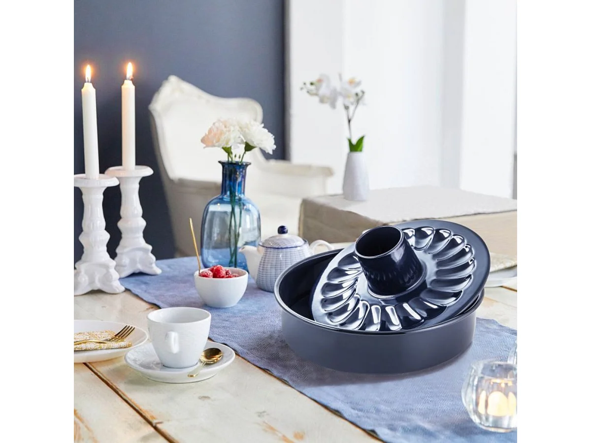 Moule à manqué et savarin double fond 26 cm Dr. Oetker Back Liebe