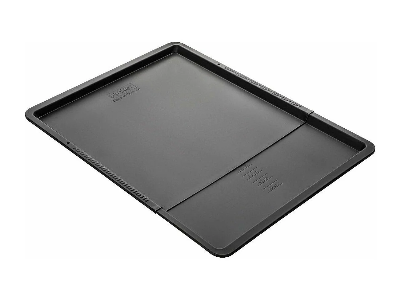 Ensemble avec plaque à pâtisserie extensible et 9 emporte-pièces sur cintre Zenker