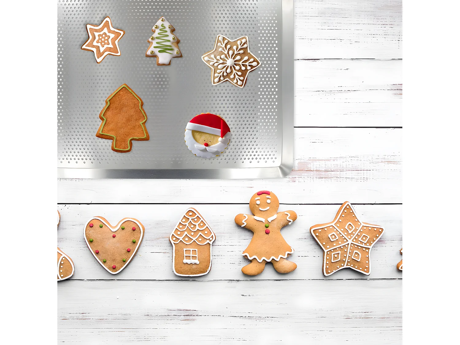 Plaque de cuisson four microperforée de 40 x 30 cm et 7 emporte-pièces de Noël inox Zenker Noël