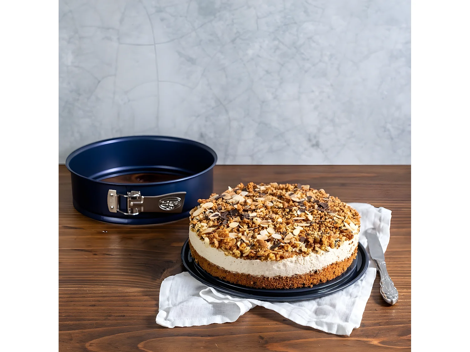 Moule à charnière 26 cm et moule à savarin fond amovible 28 cm Dr. Oetker Back Liebe