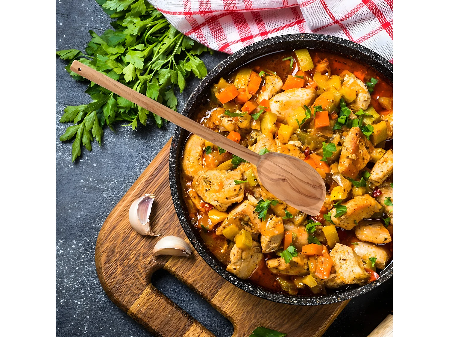 Cuillère de cuisine en bois à bout pointu Fackelmann Édition Bois d'olivier