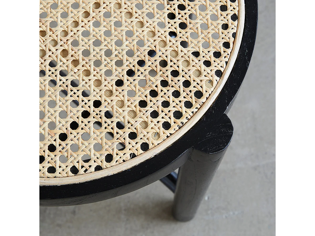 Comodino in legno massello di mogano e cannage nero