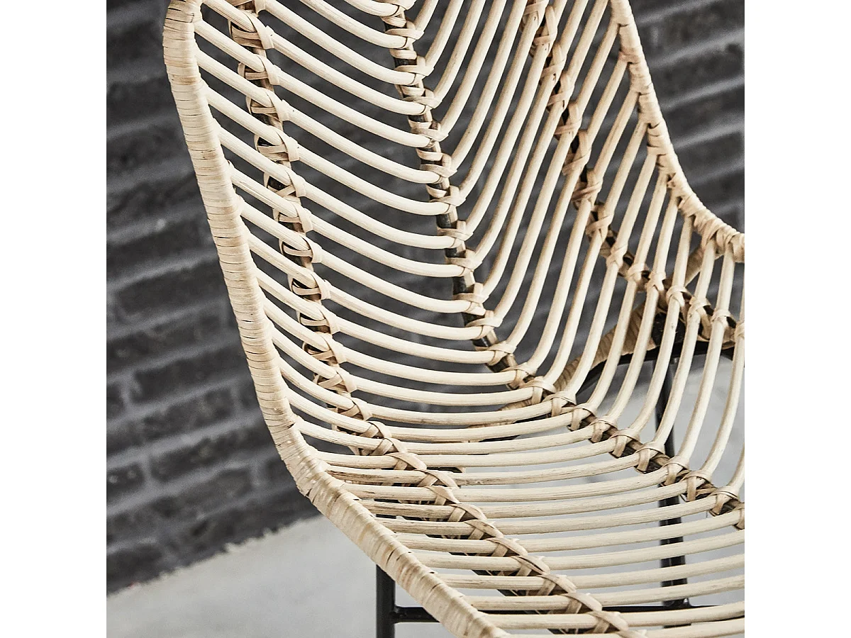 Tabouret de bar en rotin et métal