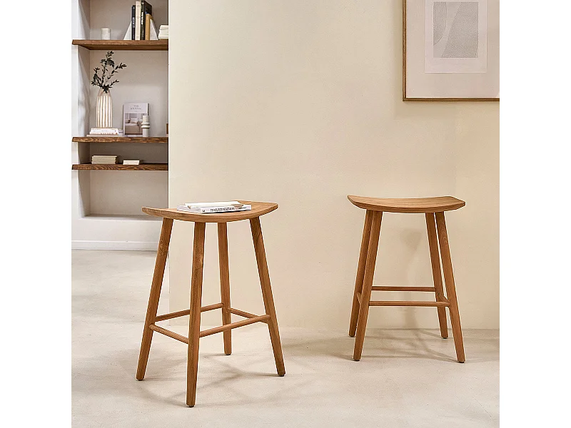 Conjunto de 2 taburetes de madera de teca maciza de 65 cm