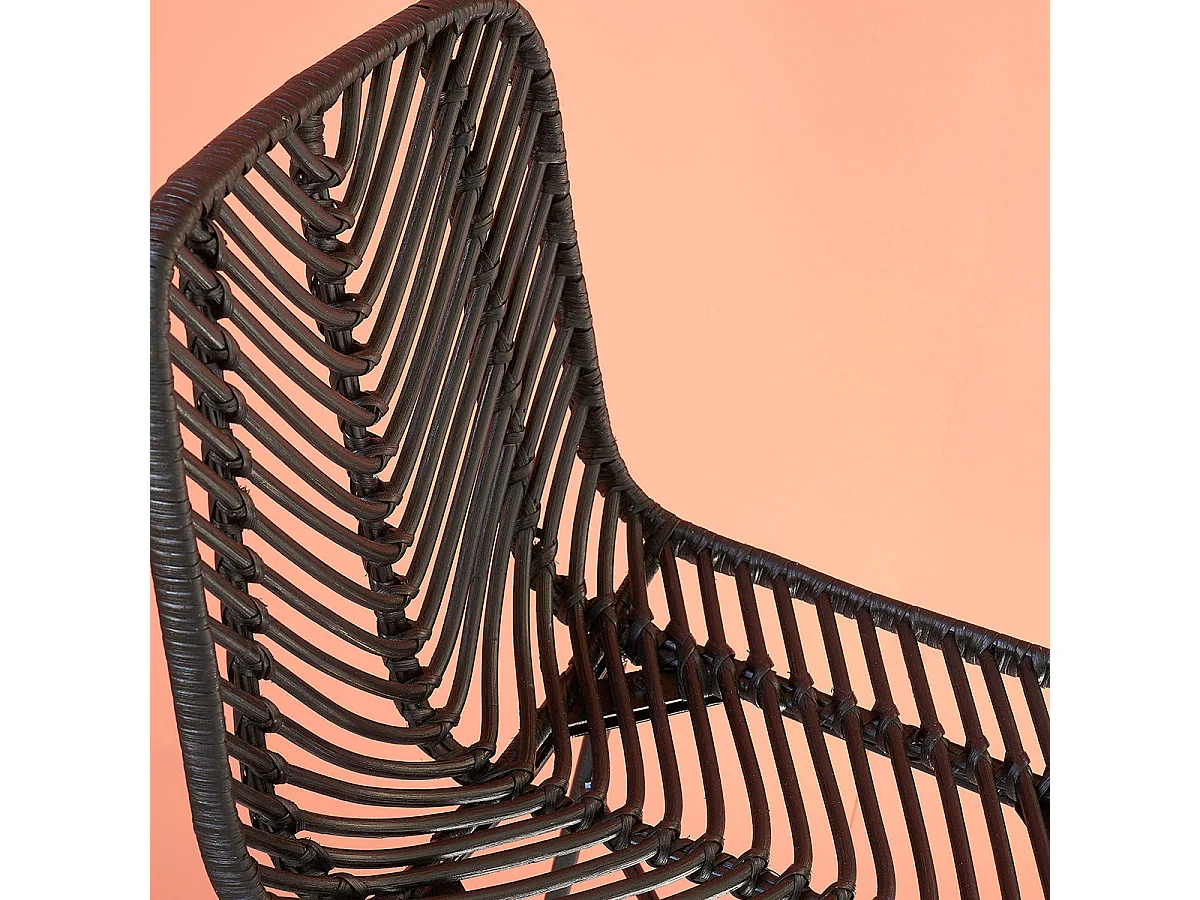 Tabouret de bar en rotin et métal noir