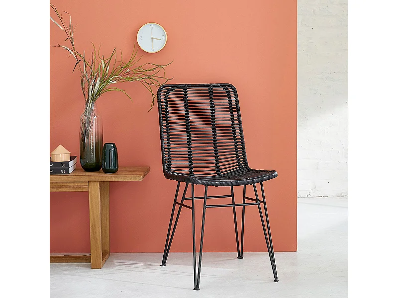 Chaise en rotin et métal