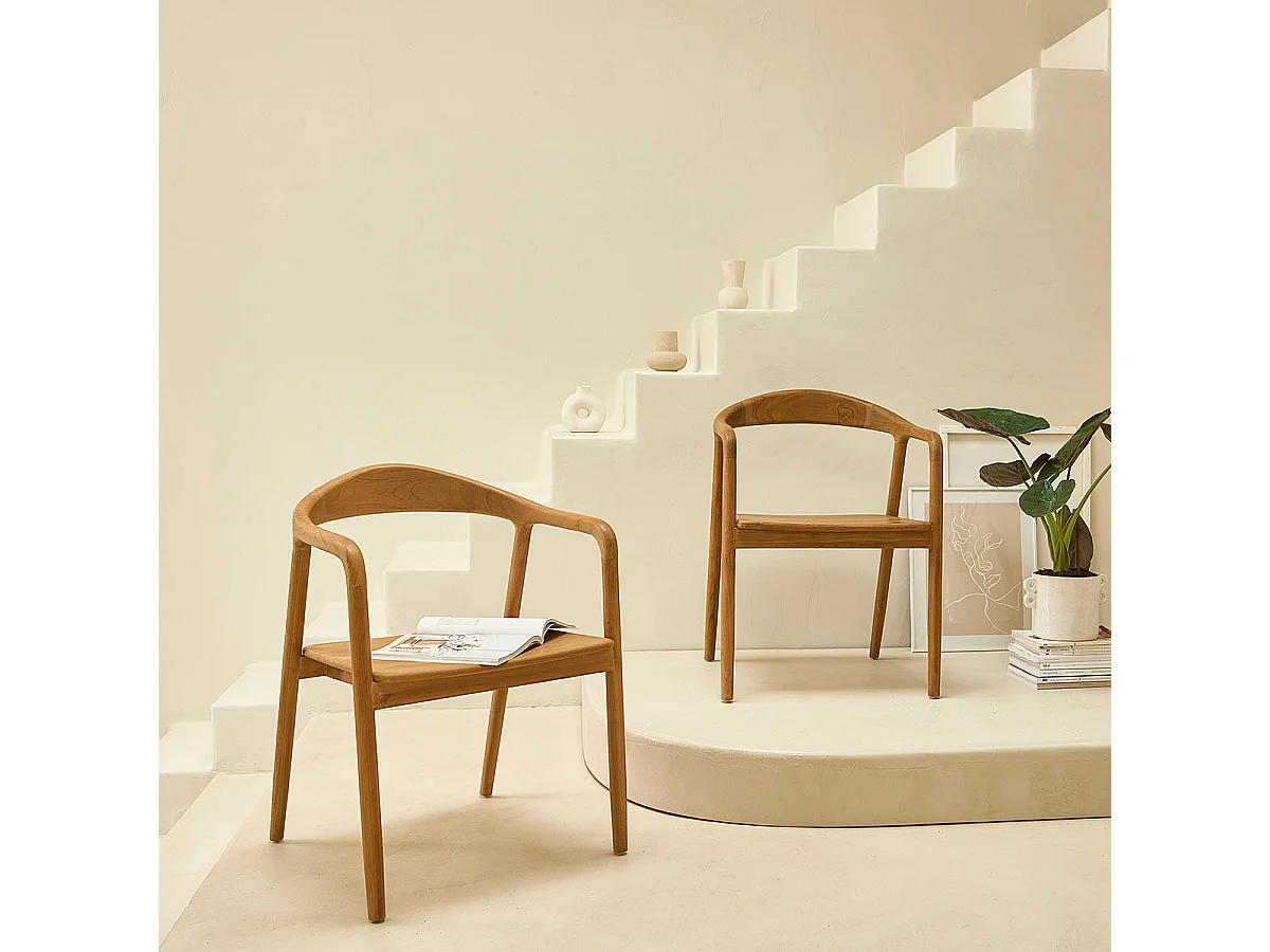 Silla de teca maciza
