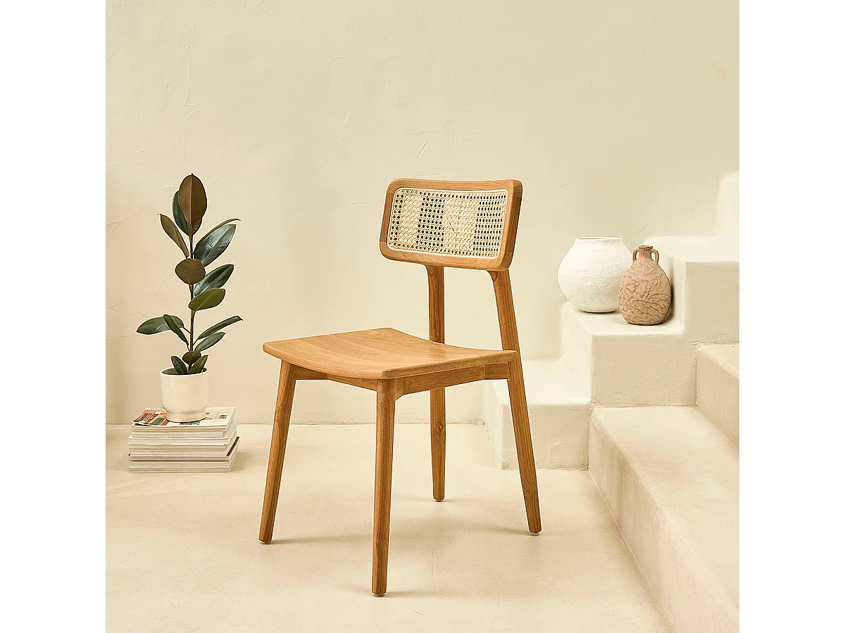 Lot de 2 chaises en teck massif et cannage