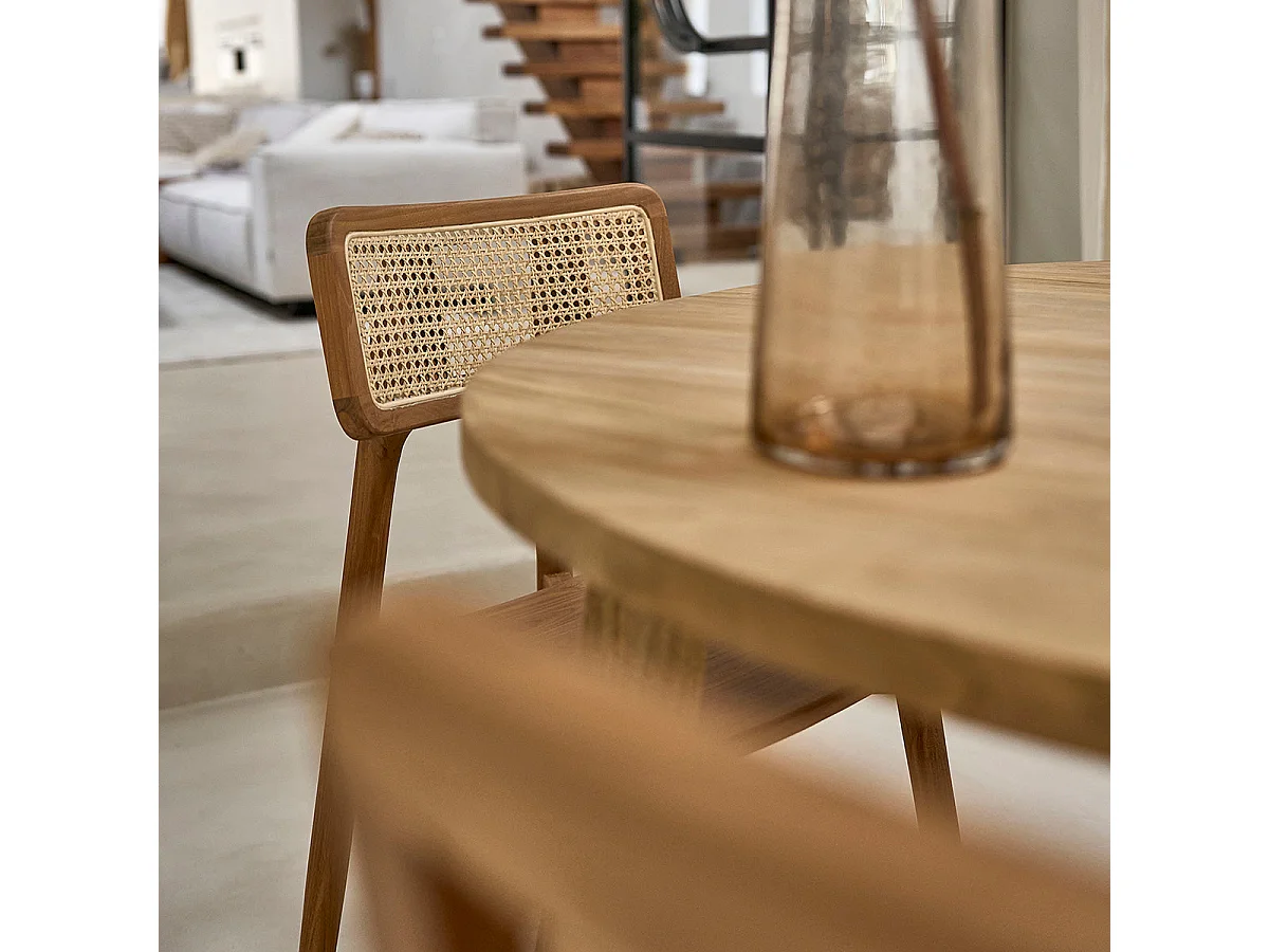 Lot de 2 chaises en teck massif et cannage