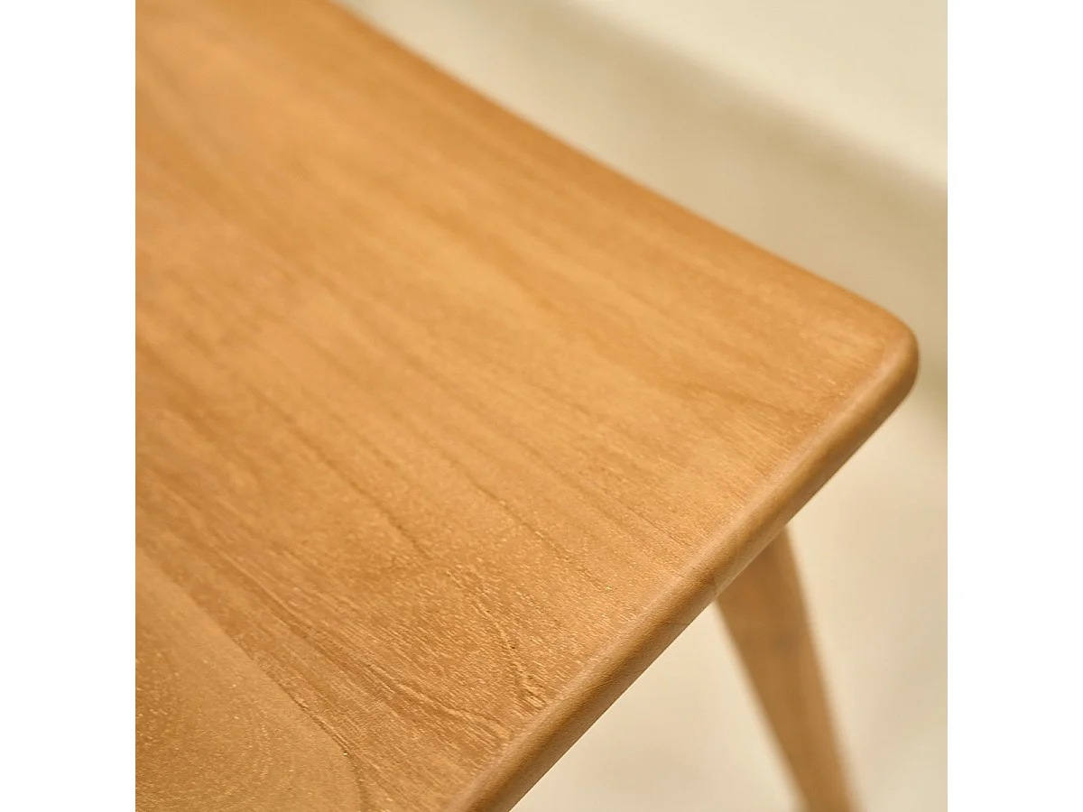 Silla de madera de teca maciza y rejilla