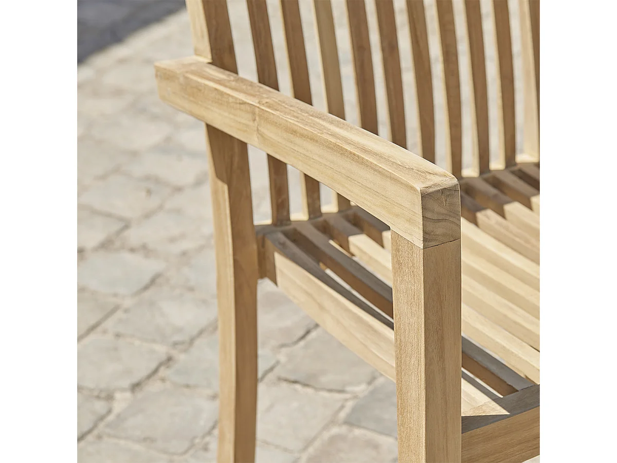 Lot de 2 fauteuils de jardin en teck massif empilables