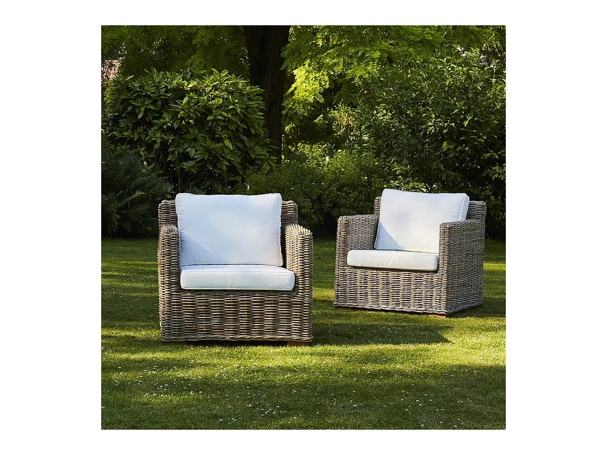 Lot de 2 fauteuils de jardin en kubu naturel